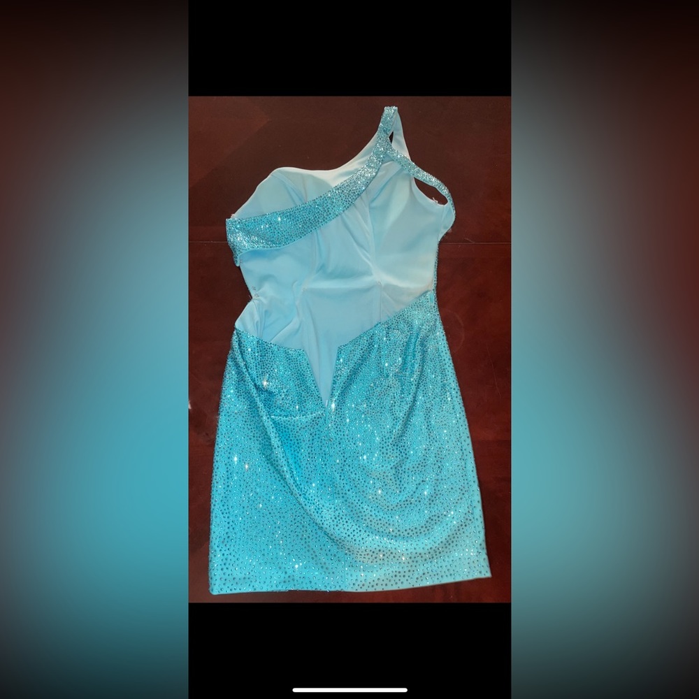 ocean blue vienna homecoming dress